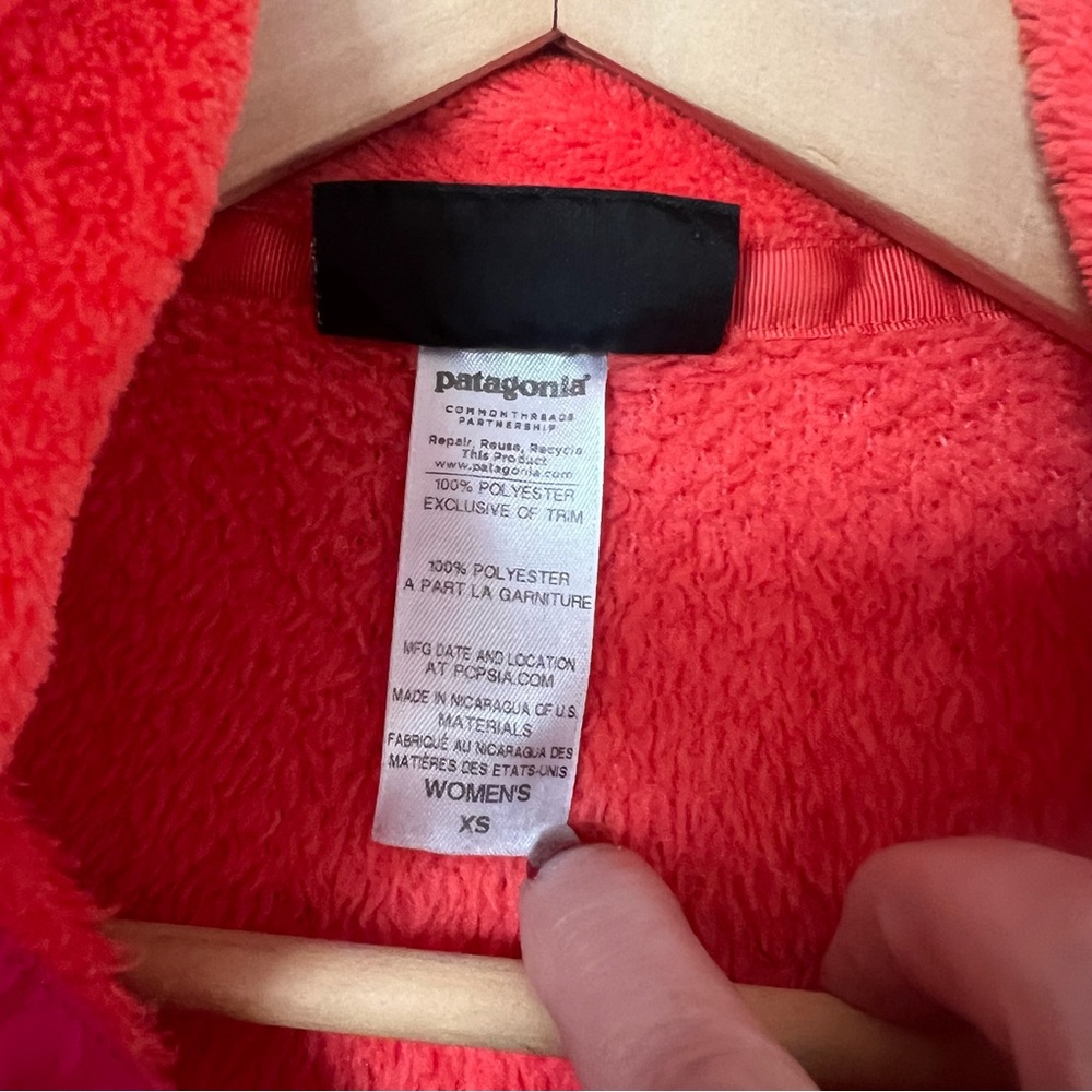 Patagonia Base Layer Jacket Size Small - image 3